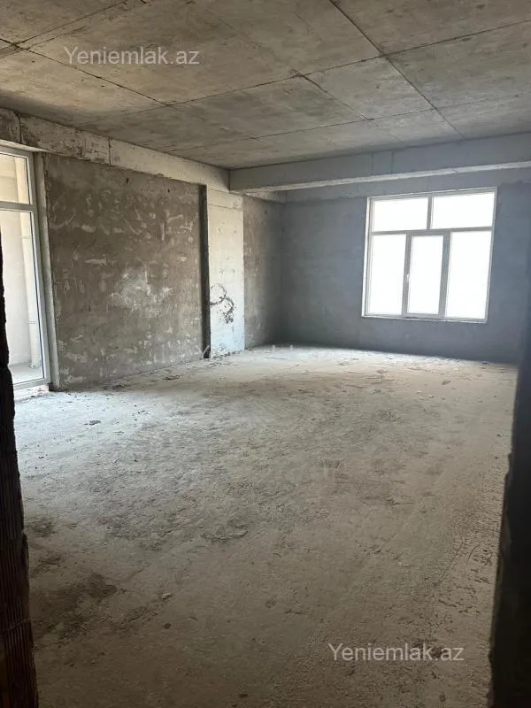 Satılır 5 otaqlı yeni tikili 272 m²