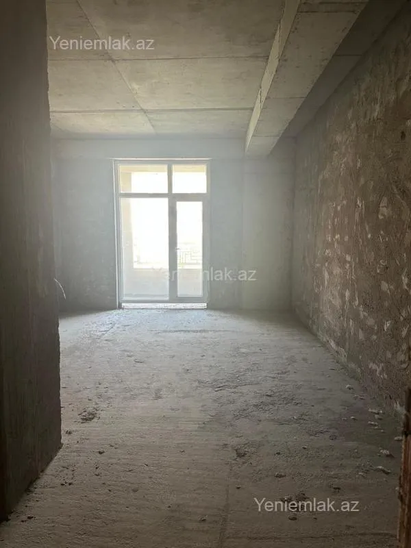 Satılır 5 otaqlı yeni tikili 272 m²