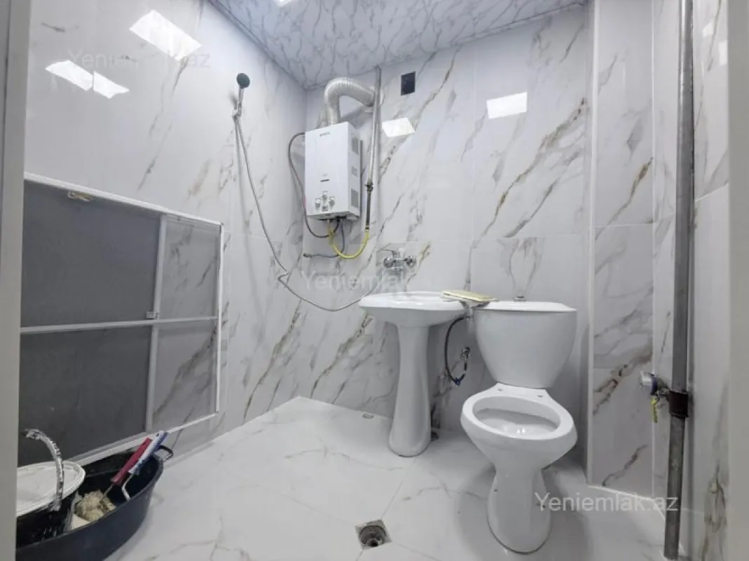 Satılır 2 otaqlı köhnə tikili 50 m²