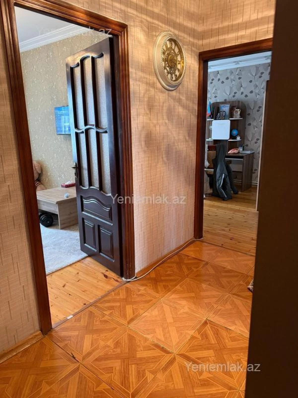 Satılır 4 otaqlı köhnə tikili 110 m²