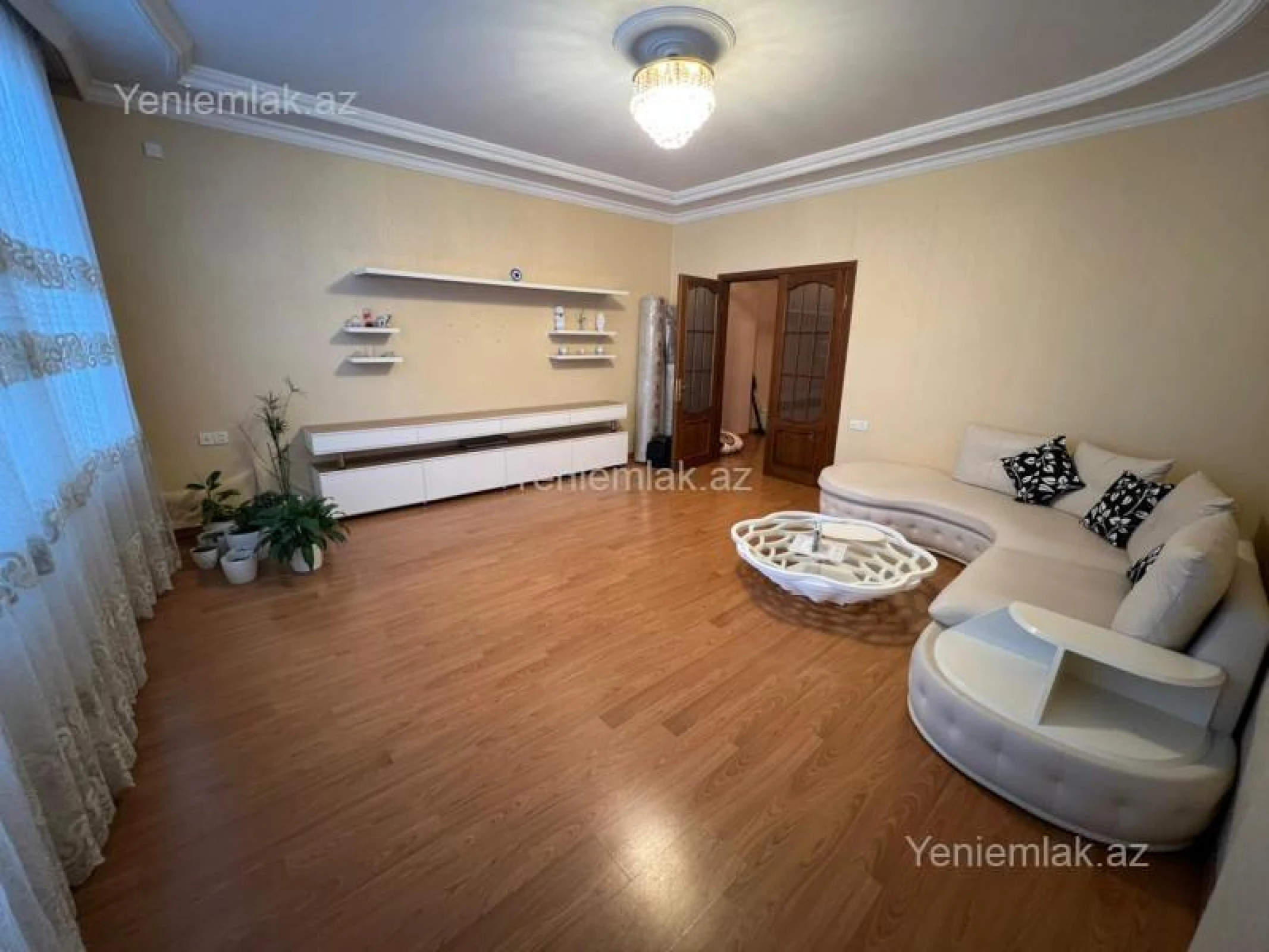 Satılır 3 otaqlı yeni tikili 107 m²