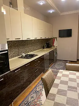 Satılır 2 otaqlı yeni tikili 117 m²
