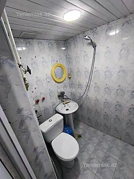 Satılır 1 otaqlı köhnə tikili 30 m²