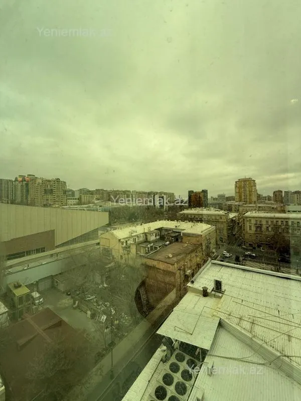 Satılır 4 otaqlı yeni tikili 234 m²