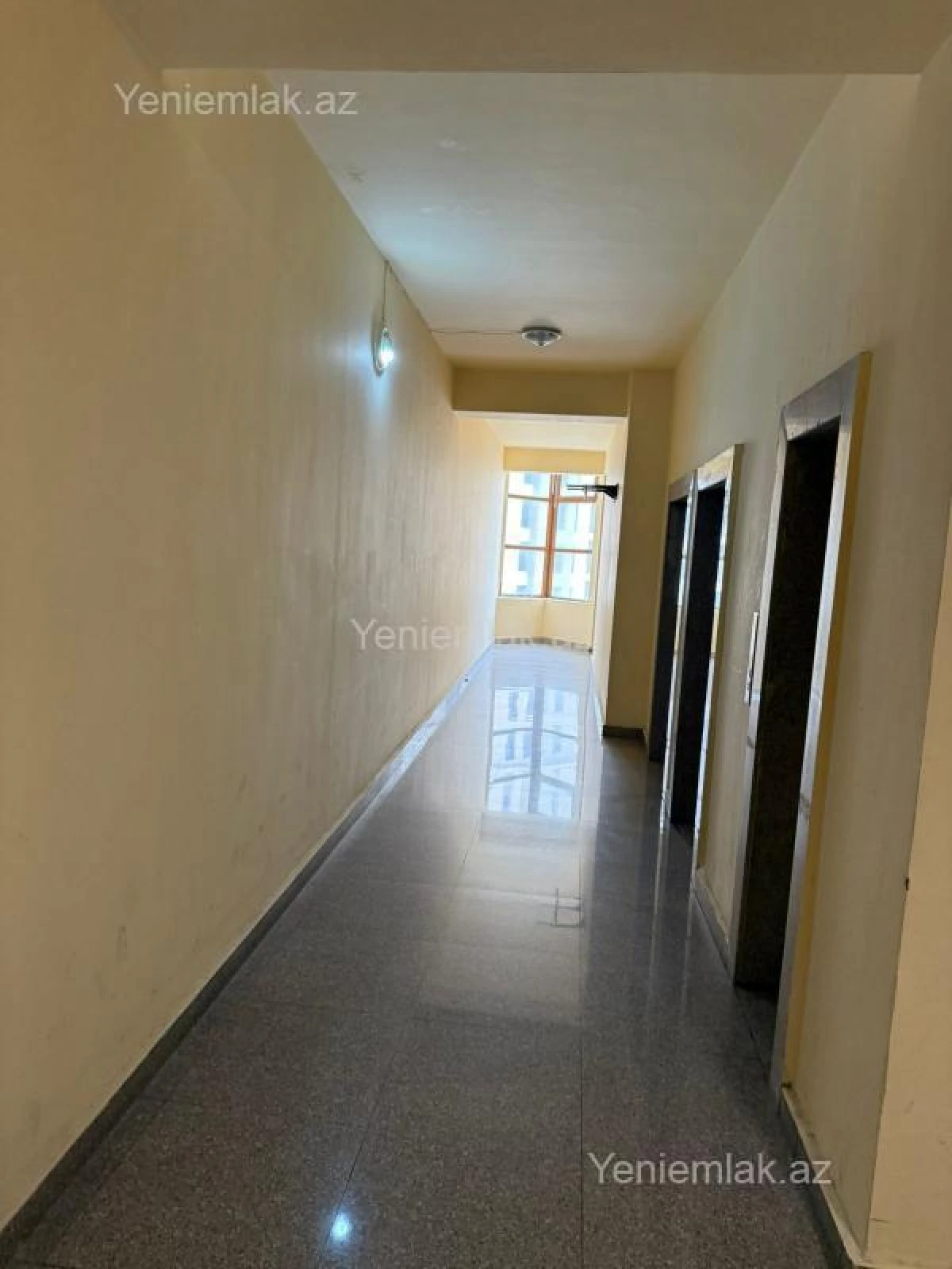 Satılır 4 otaqlı yeni tikili 234 m²