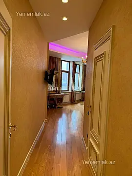 Satılır 4 otaqlı yeni tikili 234 m²