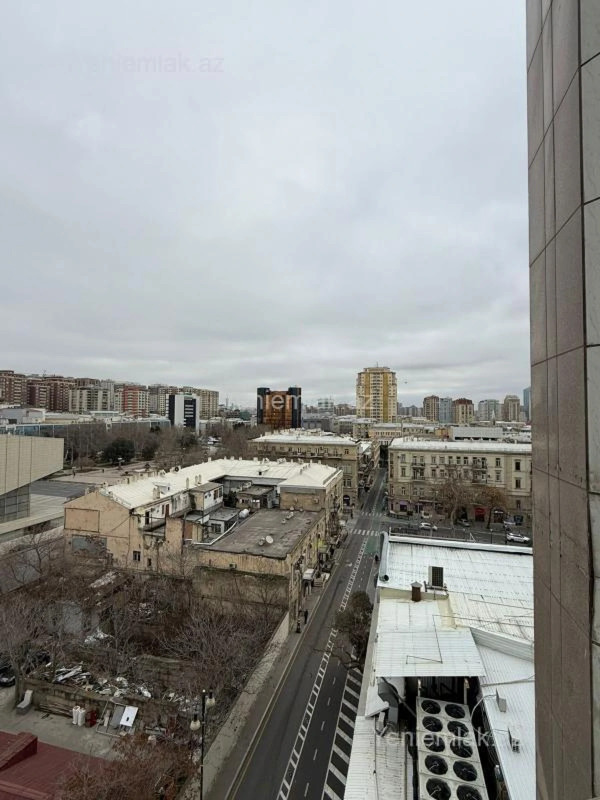 Satılır 4 otaqlı yeni tikili 234 m²