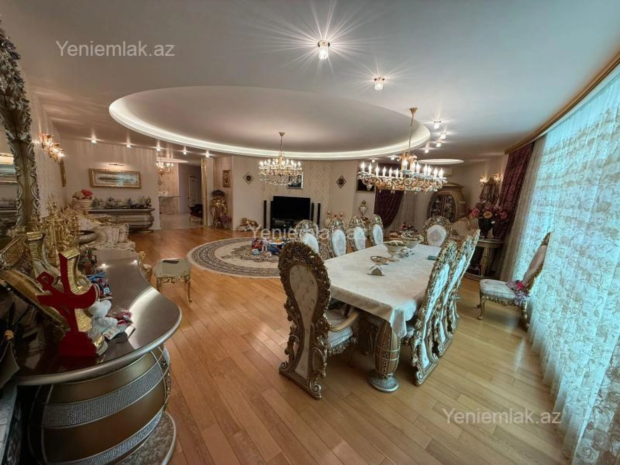 Satılır 4 otaqlı yeni tikili 234 m²