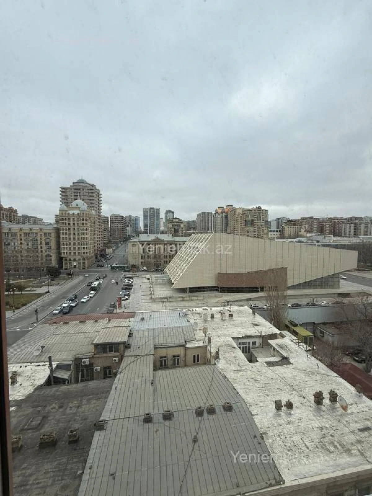 Satılır 4 otaqlı yeni tikili 234 m²