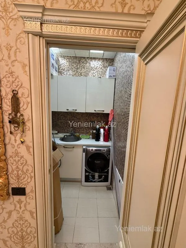 Satılır 4 otaqlı yeni tikili 234 m²