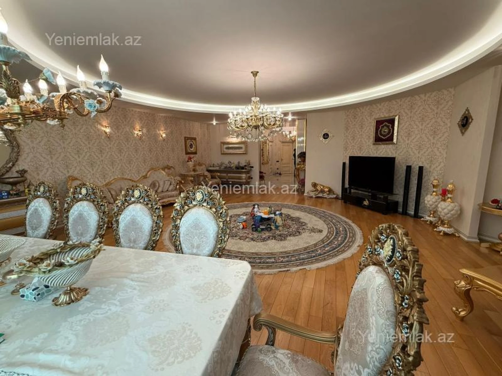 Satılır 4 otaqlı yeni tikili 234 m²