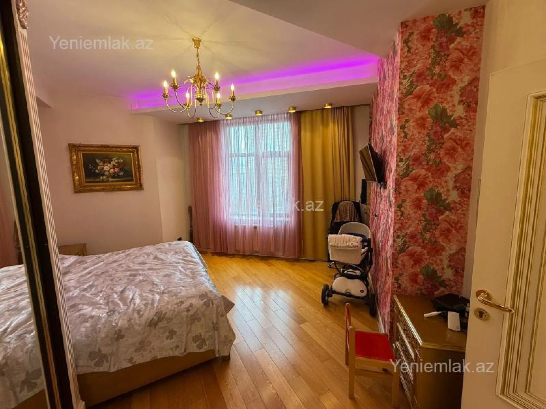 Satılır 4 otaqlı yeni tikili 234 m²