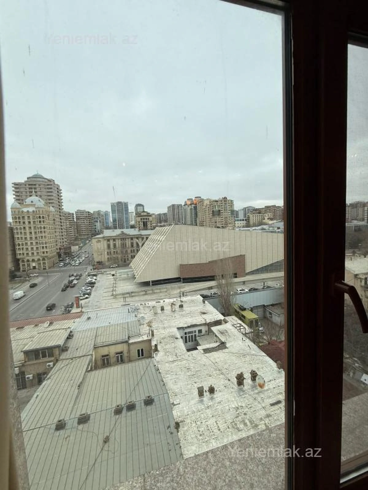 Satılır 4 otaqlı yeni tikili 234 m²