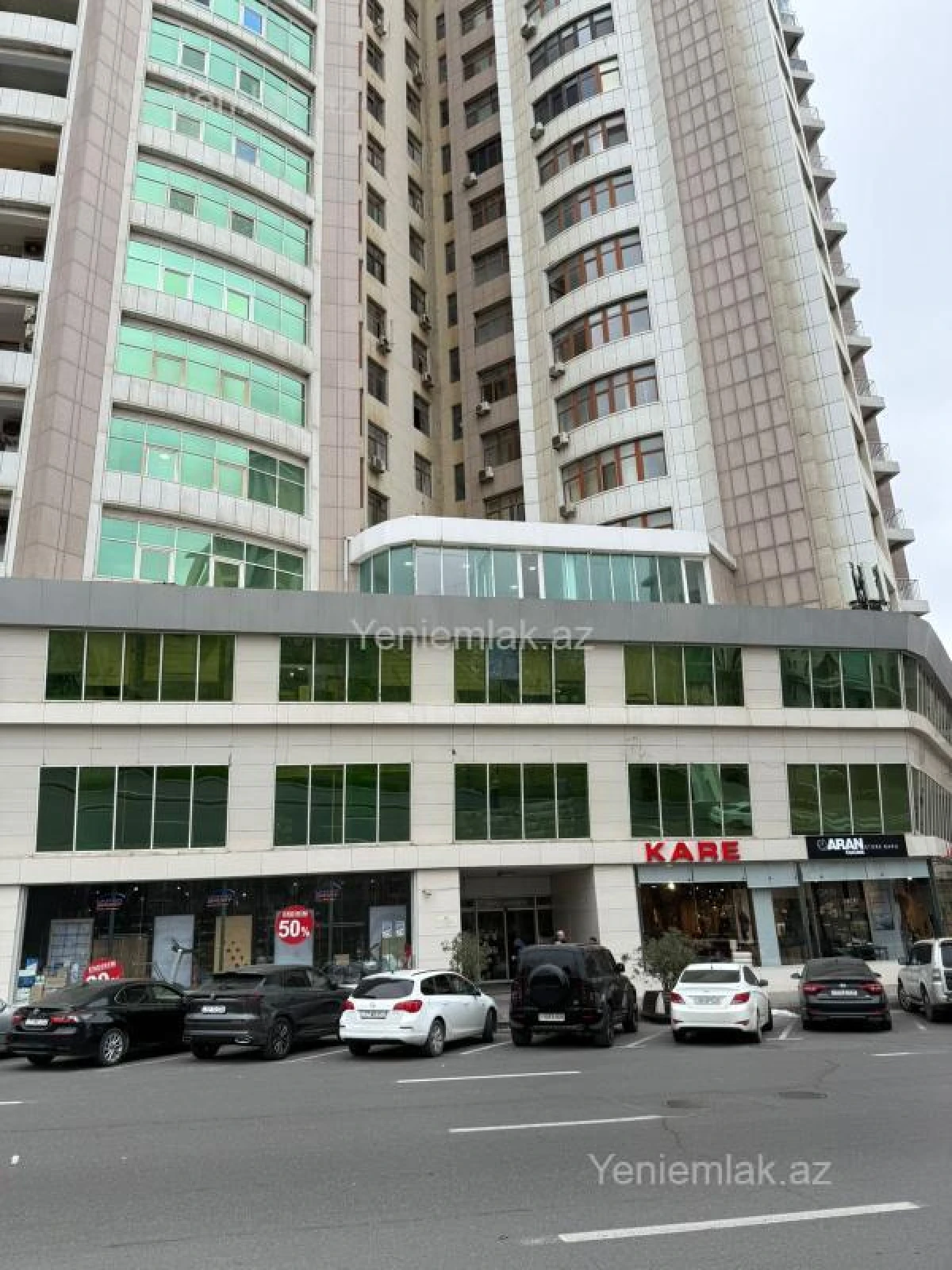 Satılır 4 otaqlı yeni tikili 234 m²