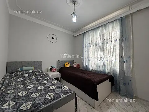 Kirayə verilir 4 otaqlı köhnə tikili 80 m²