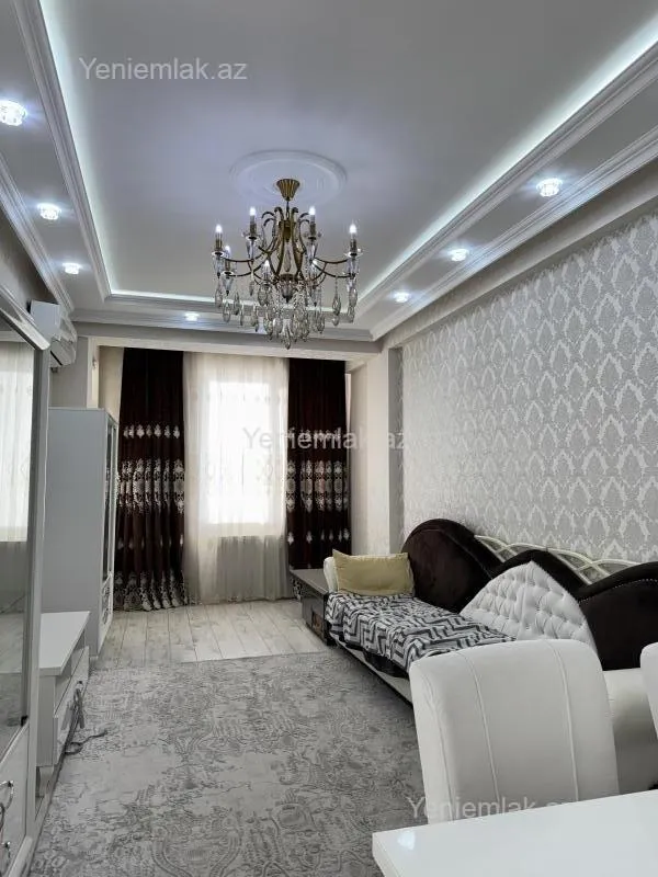 Satılır 3 otaqlı yeni tikili 115 m²