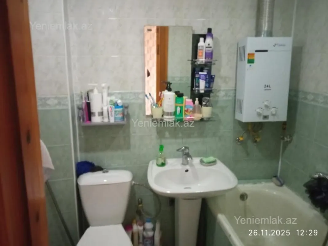 Satılır 2 otaqlı köhnə tikili 50 m²