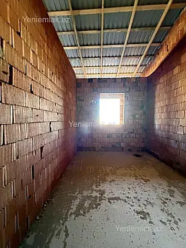 Satılır 2 otaqlı yeni tikili 83 m²