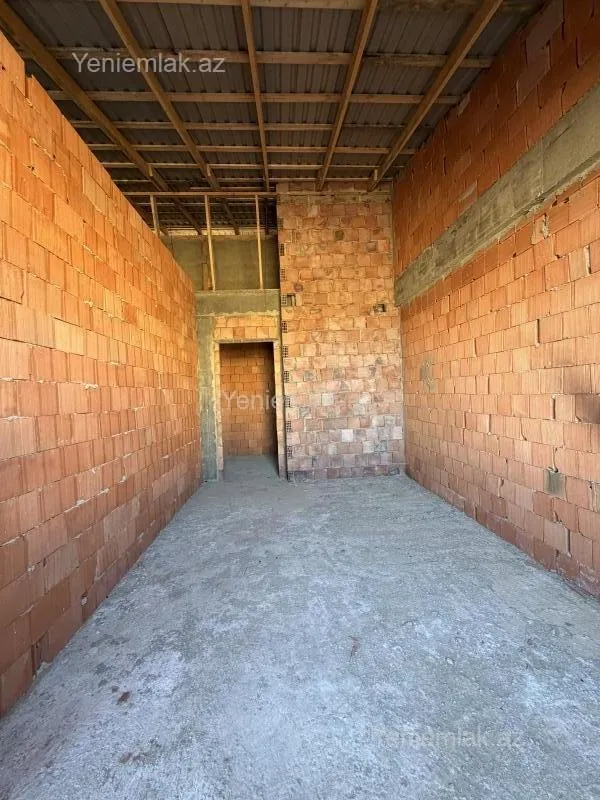 Satılır 2 otaqlı yeni tikili 83 m²