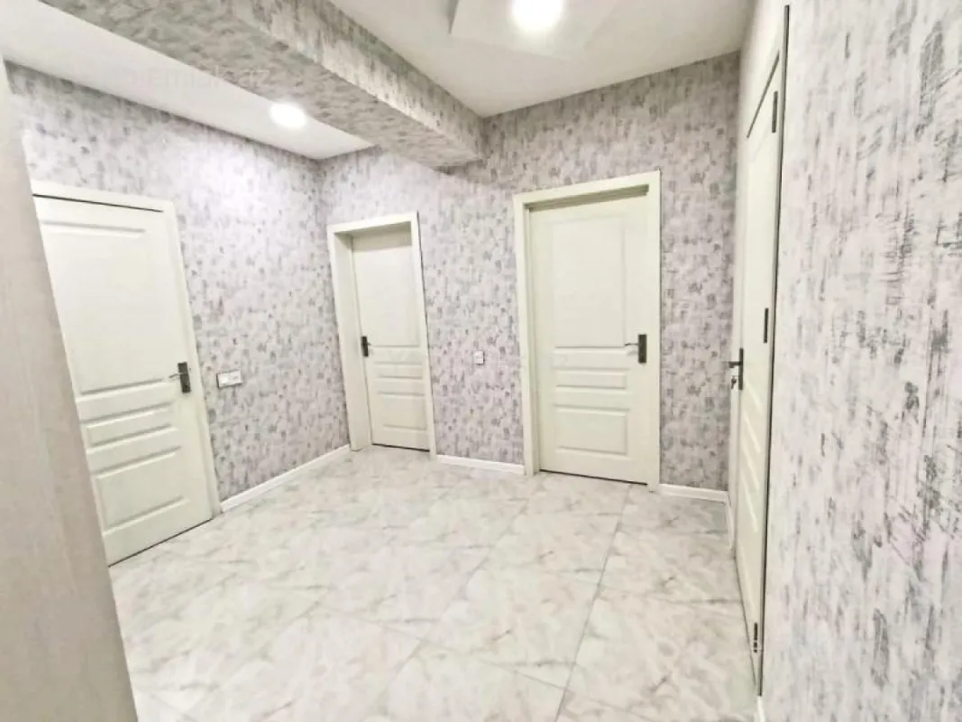 Satılır 2 otaqlı yeni tikili 90 m²