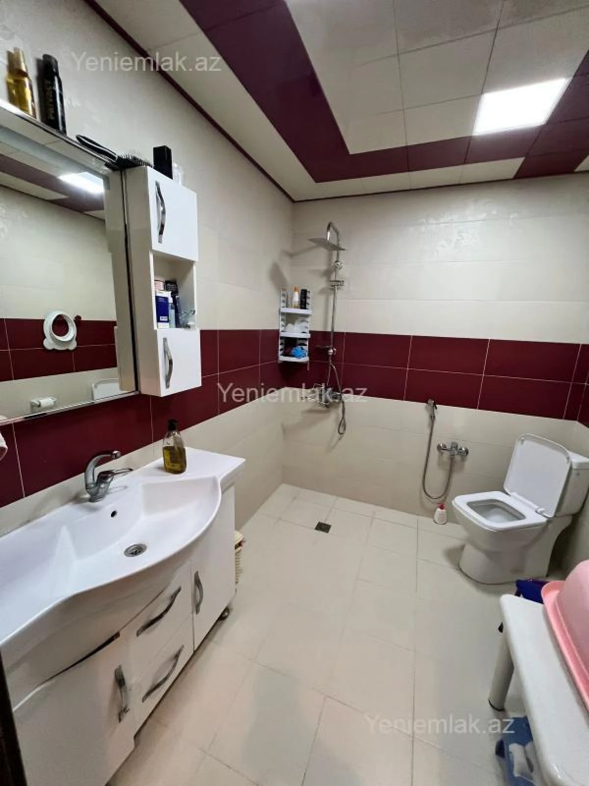 Satılır 2 otaqlı yeni tikili 90 m²