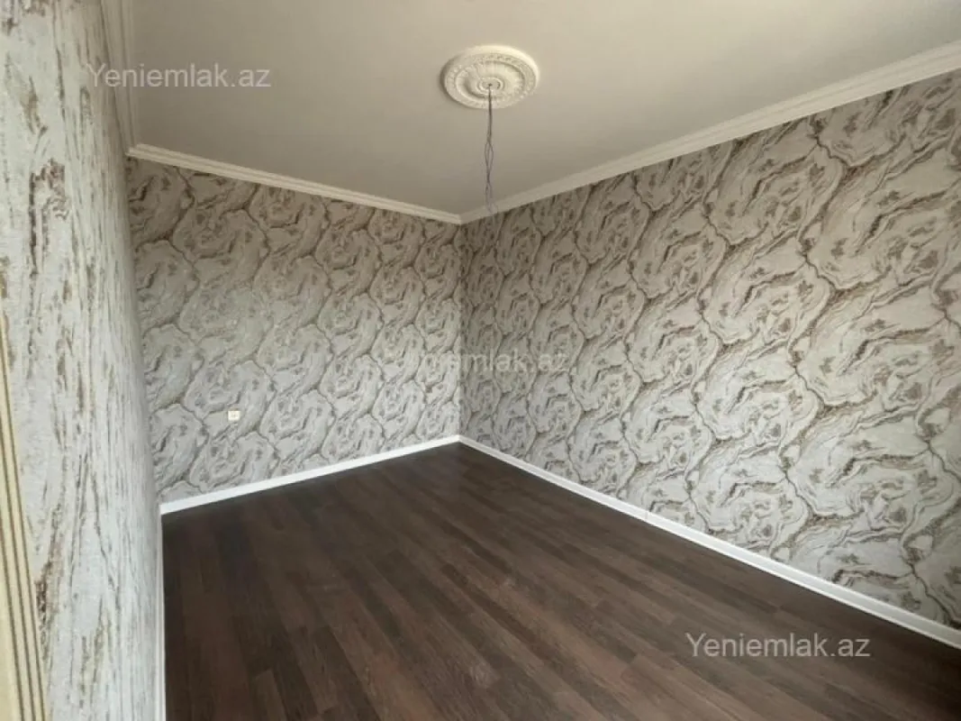 Satılır 5 otaqlı həyət evi 170 m²