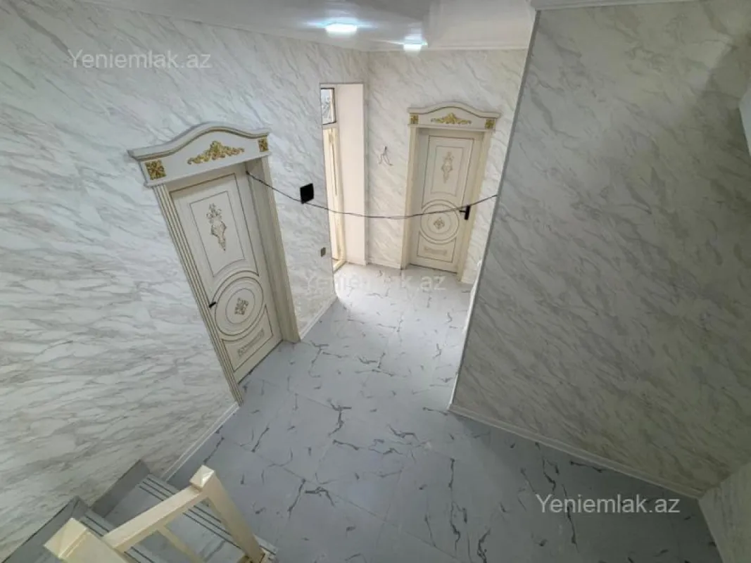 Satılır 5 otaqlı həyət evi 170 m²