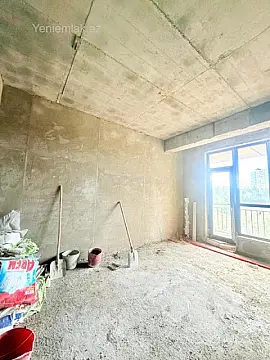 Satılır 3 otaqlı yeni tikili 130 m²