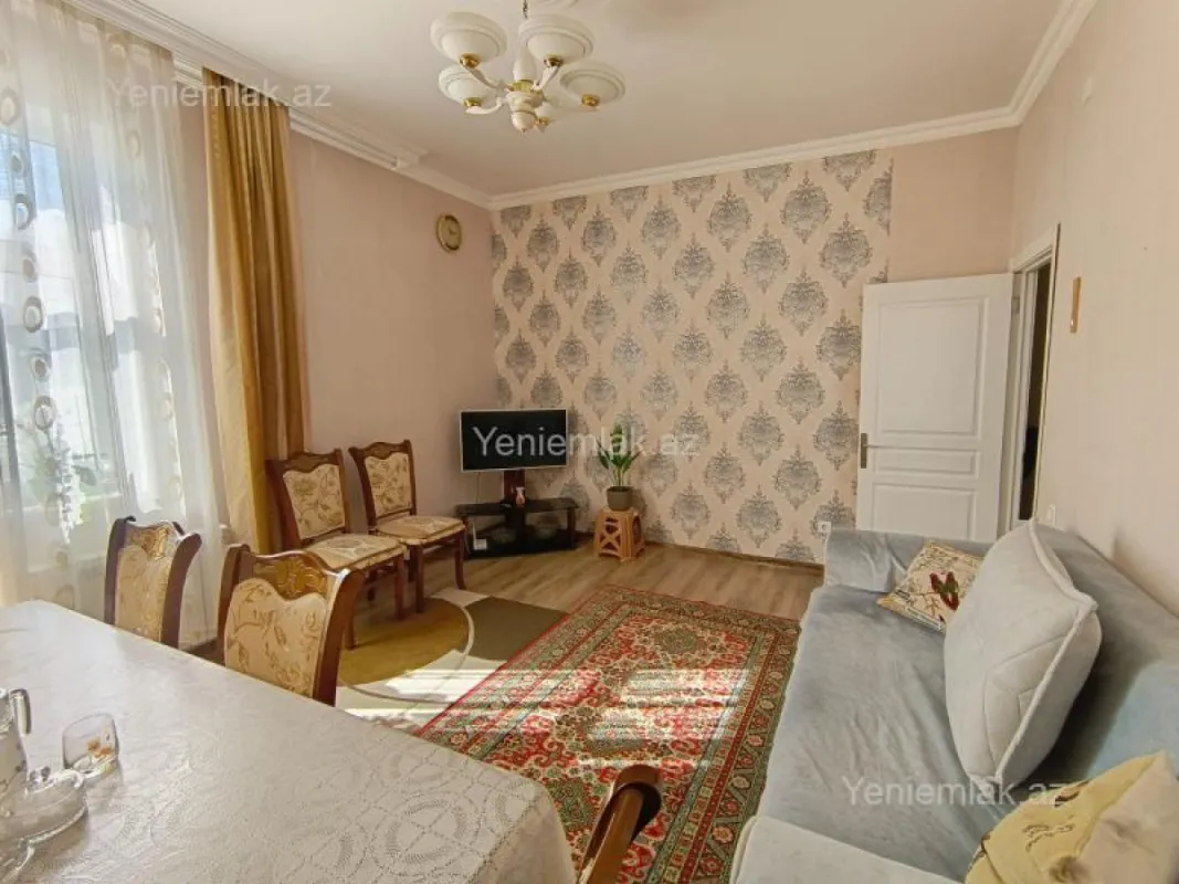 Satılır 2 otaqlı yeni tikili 62 m²