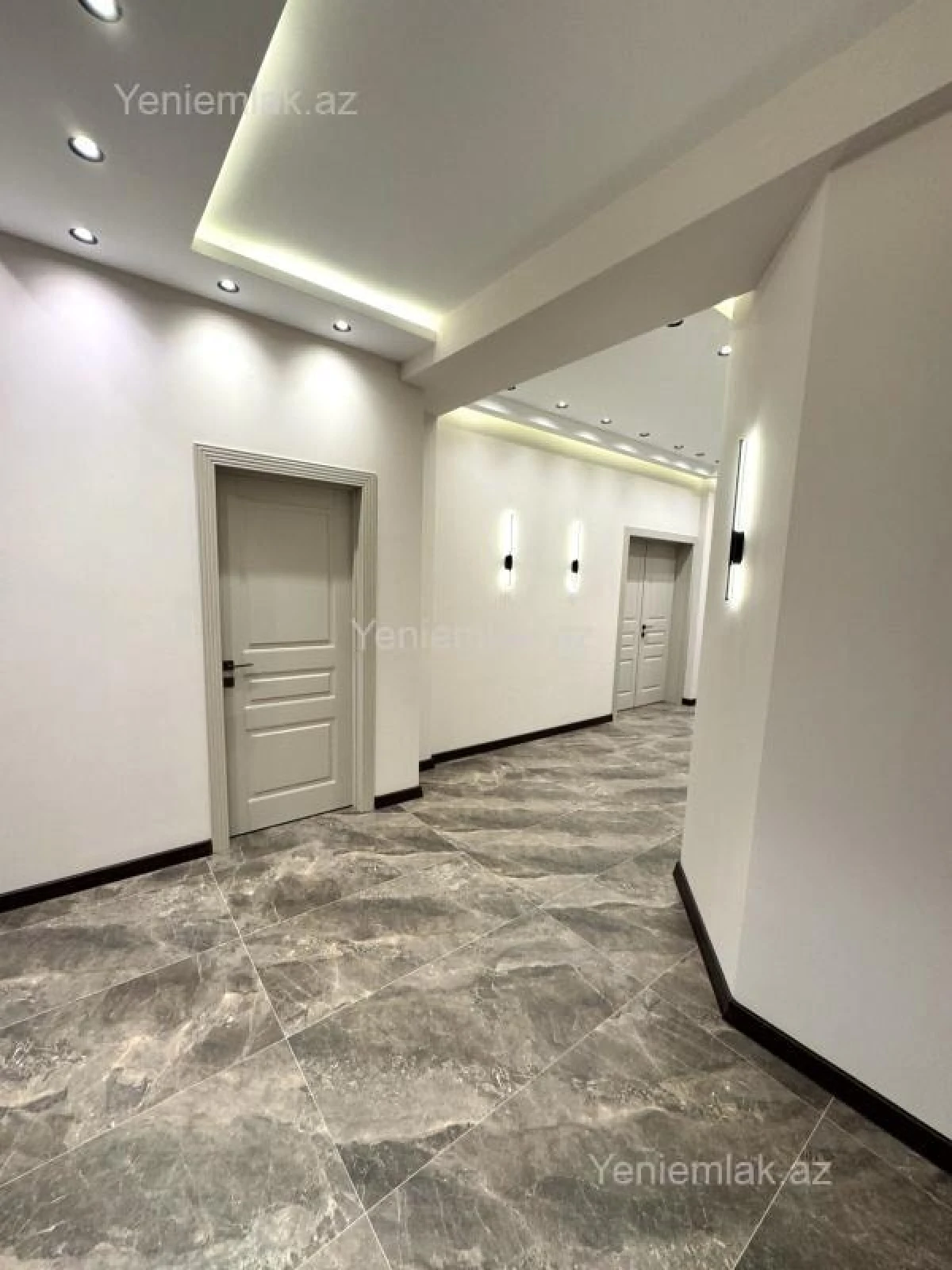 Satılır 3 otaqlı yeni tikili 140 m²