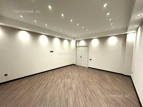 Satılır 3 otaqlı yeni tikili 140 m²