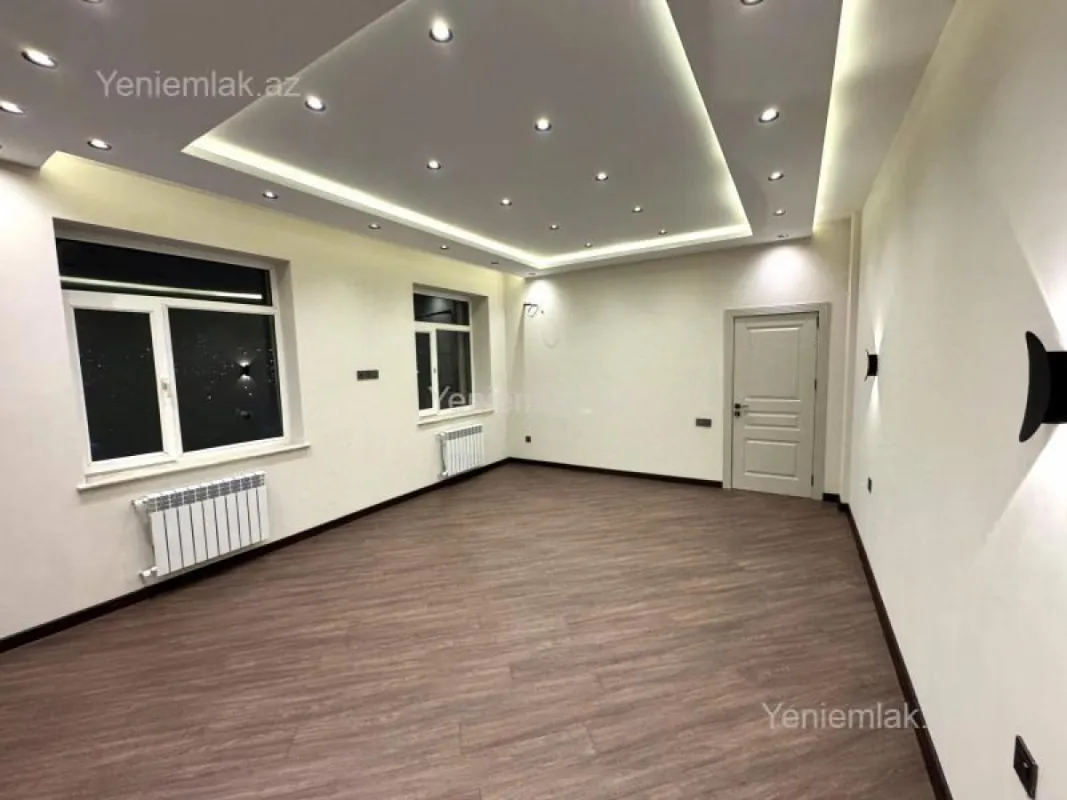 Satılır 3 otaqlı yeni tikili 140 m²