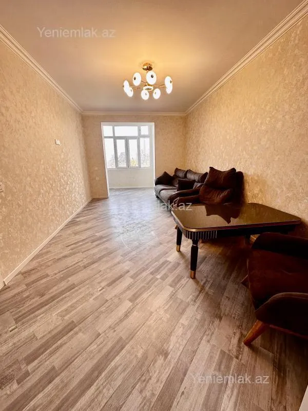 Satılır 2 otaqlı köhnə tikili 48 m²