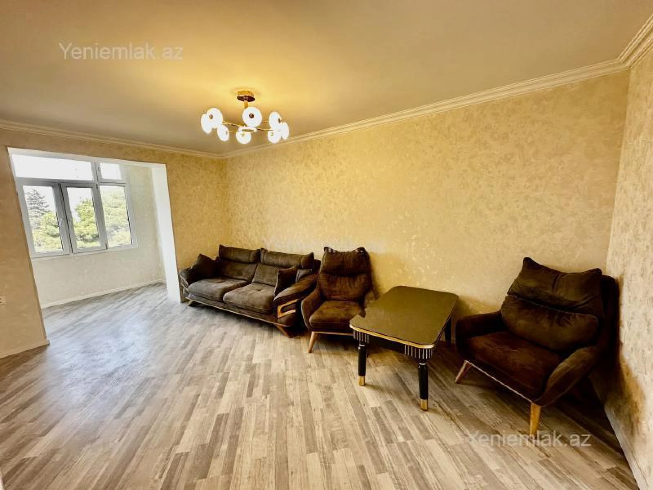 Satılır 2 otaqlı köhnə tikili 48 m²