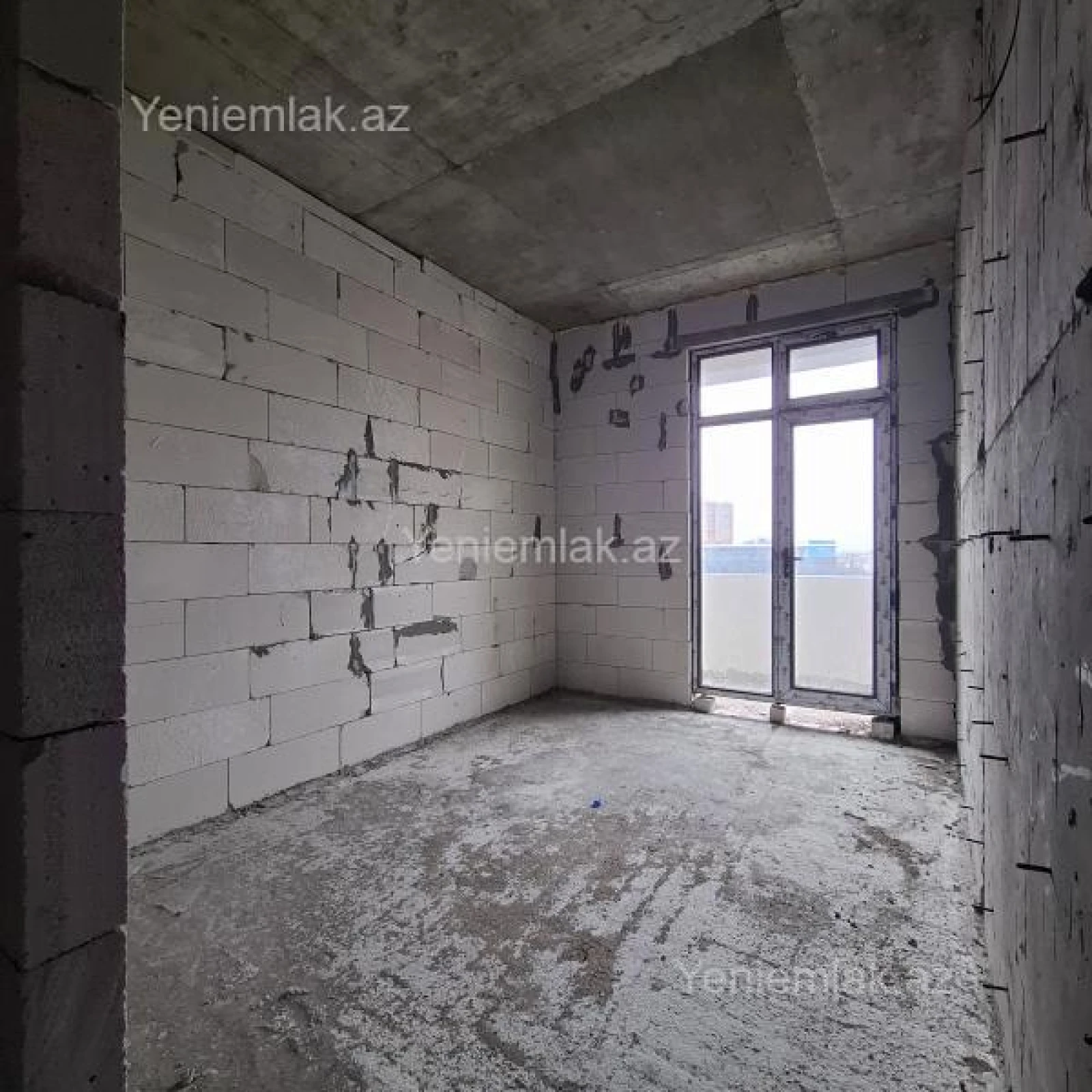 Satılır 2 otaqlı yeni tikili 64 m²