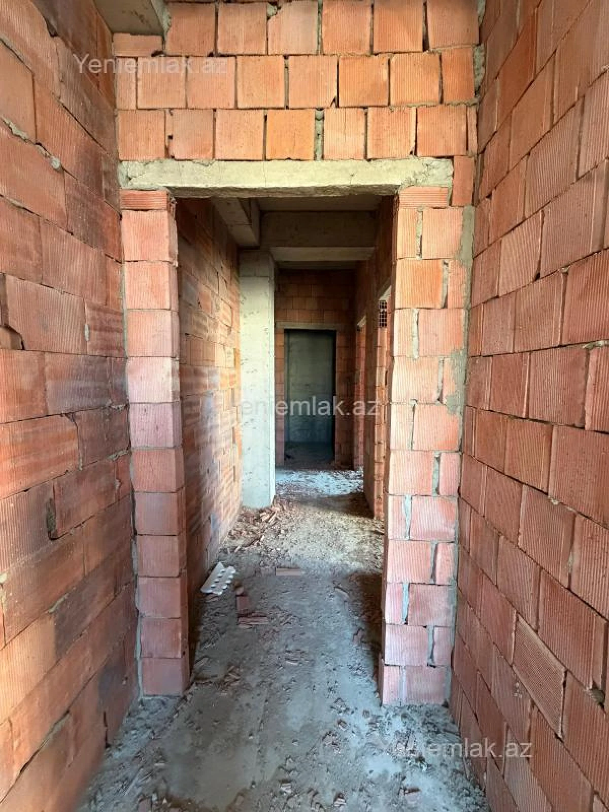 Satılır 2 otaqlı yeni tikili 67 m²