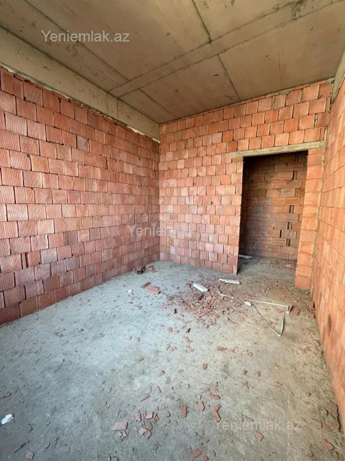 Satılır 2 otaqlı yeni tikili 67 m²