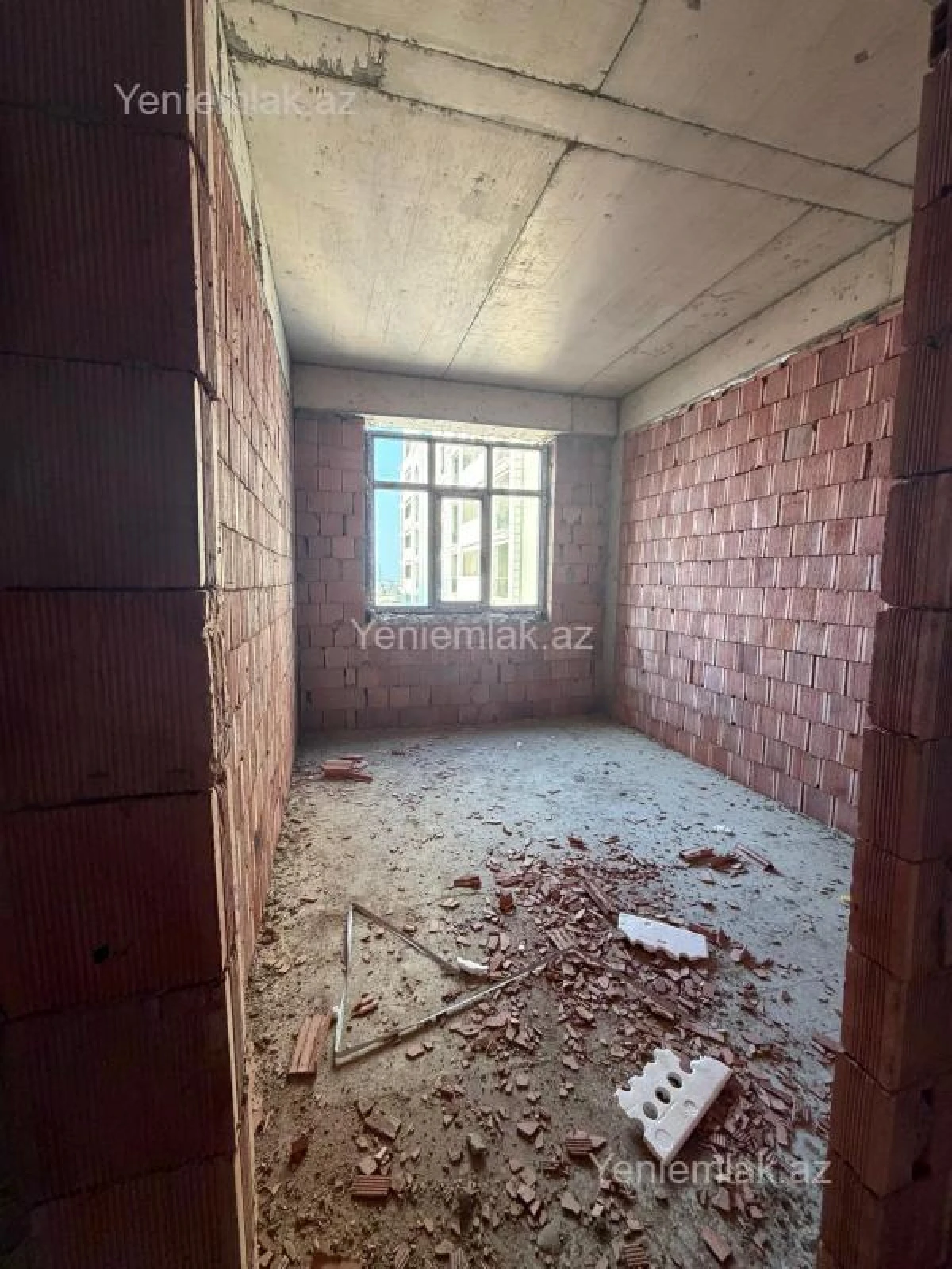 Satılır 2 otaqlı yeni tikili 67 m²