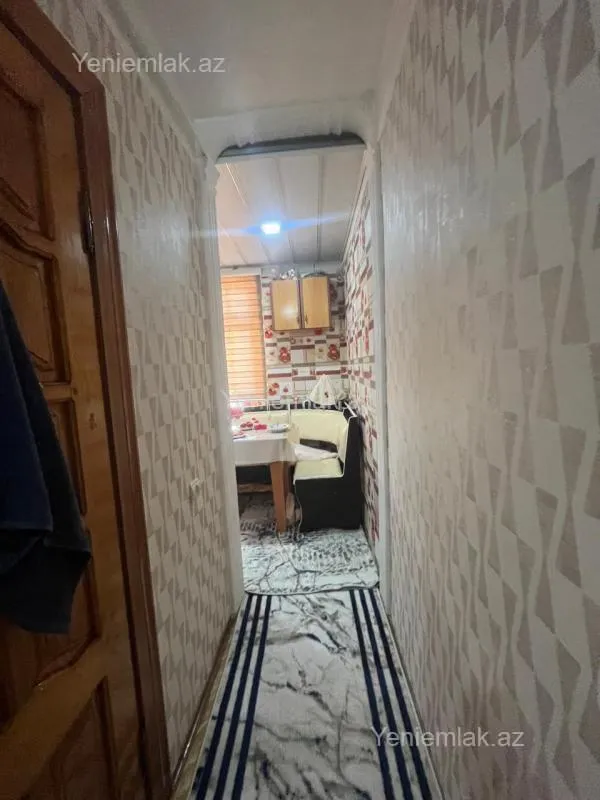 Satılır 2 otaqlı köhnə tikili 44 m²