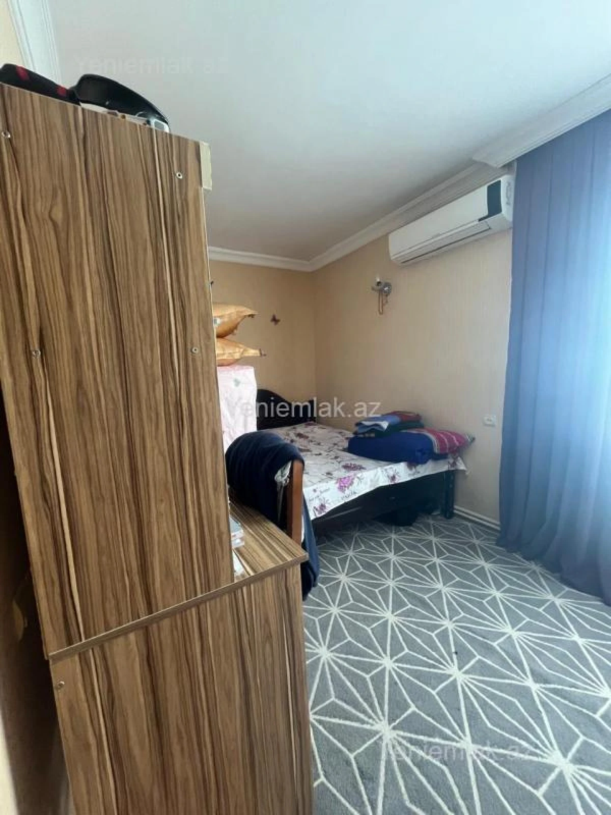 Satılır 2 otaqlı köhnə tikili 44 m²
