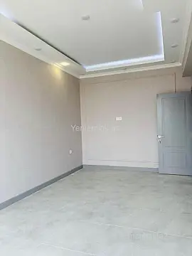 Satılır 3 otaqlı yeni tikili 82.5 m²