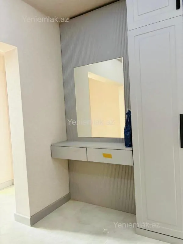 Satılır 3 otaqlı yeni tikili 82.5 m²