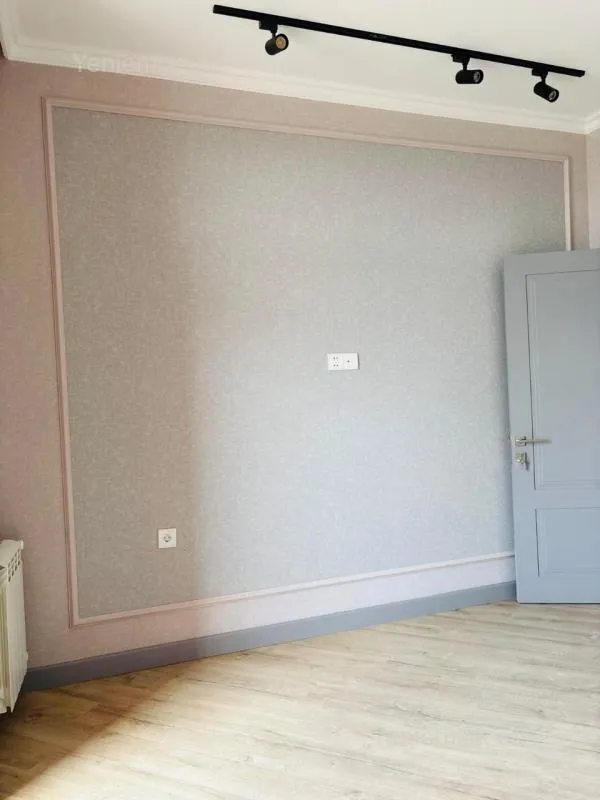 Satılır 3 otaqlı yeni tikili 82.5 m²