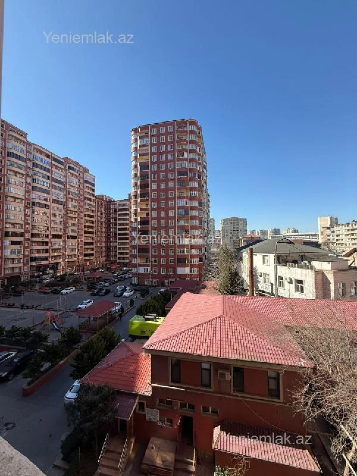 Satılır 3 otaqlı yeni tikili 110 m²