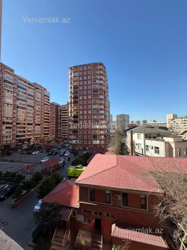 Satılır 3 otaqlı yeni tikili 110 m²