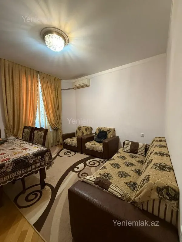 Satılır 3 otaqlı yeni tikili 110 m²