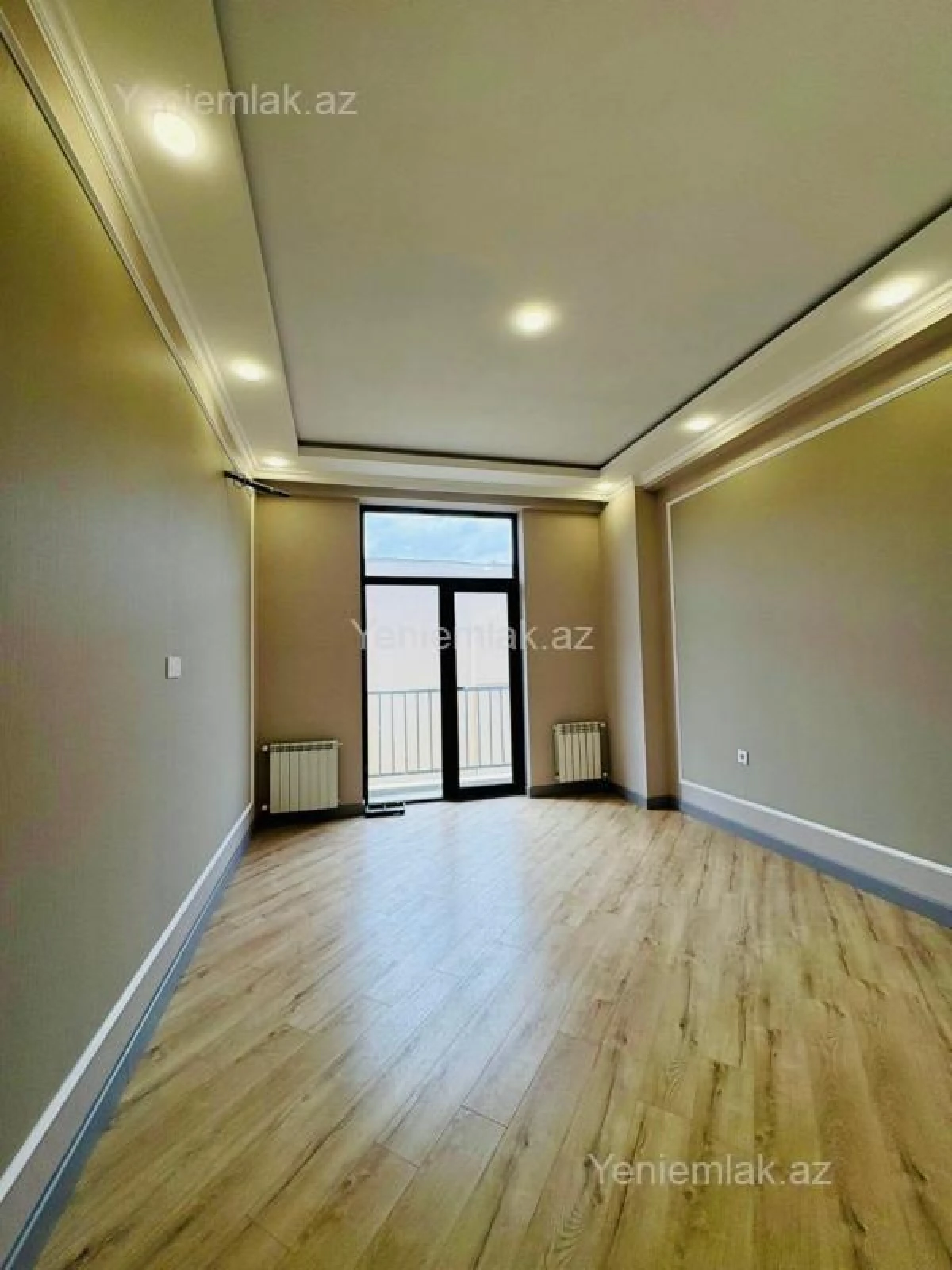 Satılır 2 otaqlı yeni tikili 82.5 m²