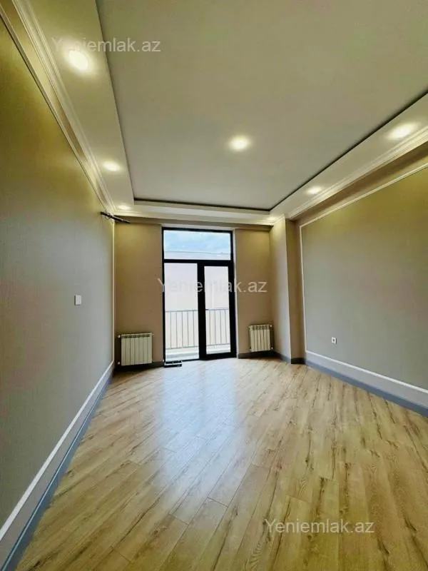 Satılır 2 otaqlı yeni tikili 82.5 m²