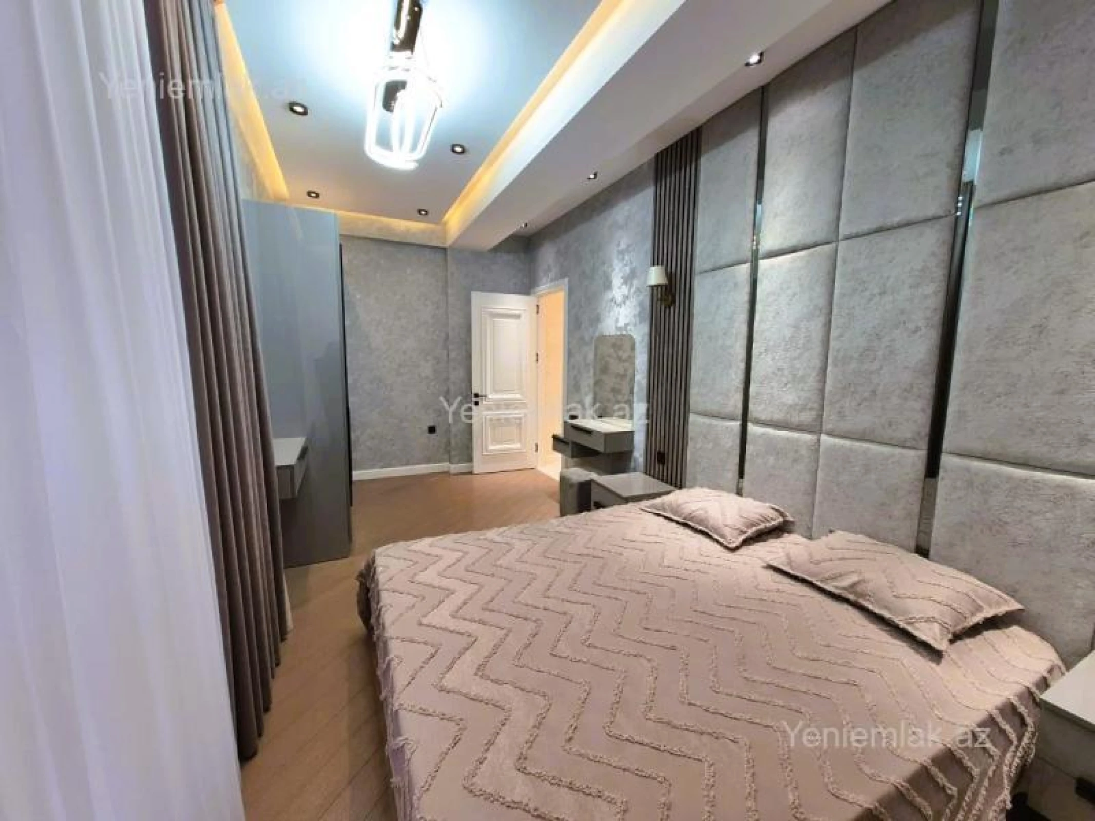Satılır 3 otaqlı yeni tikili 114 m²