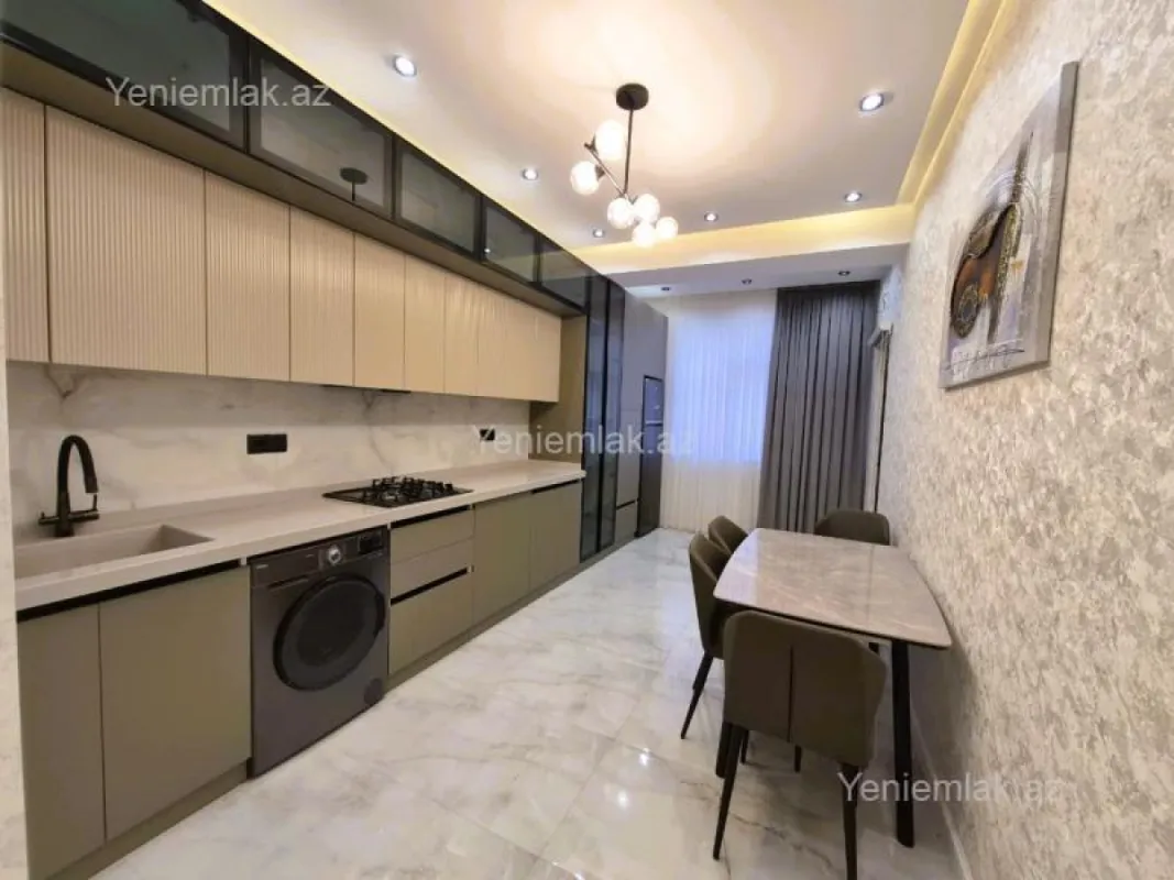 Satılır 3 otaqlı yeni tikili 114 m²
